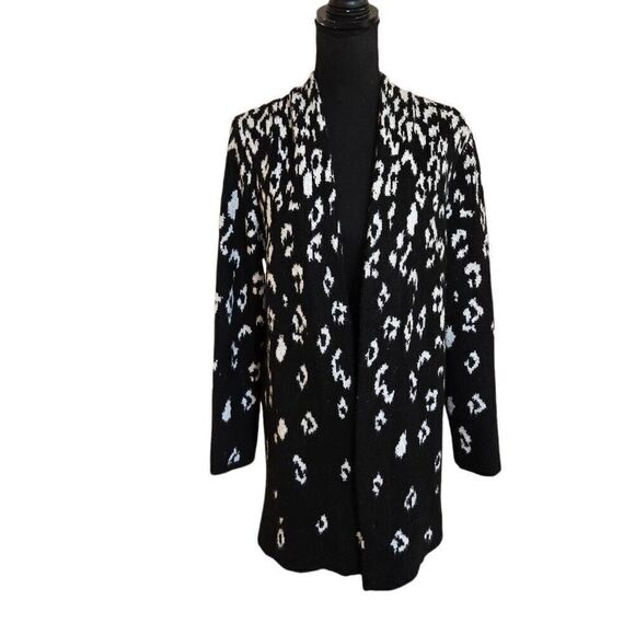 Talbots Womens Leopard Print Open Front Fuzzy Knit Cardigan Black White Medium - Picture 11 of 11